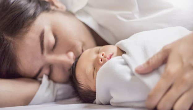 Postpartum sleep tips